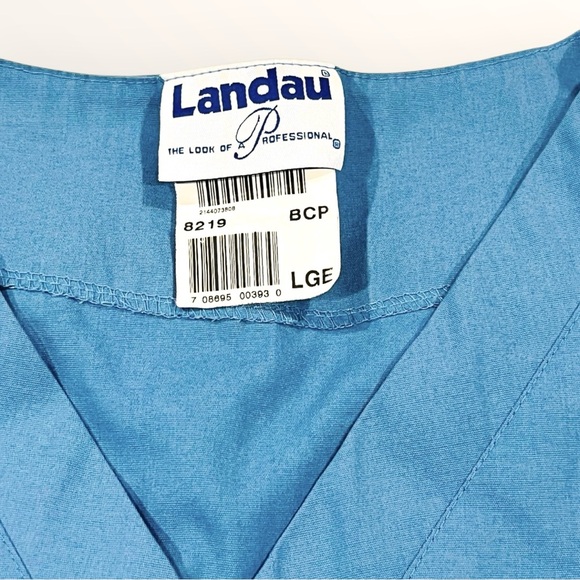 Landau Light Blue V-Neck Medical Scrub Top Unisex - Picture 10 of 12